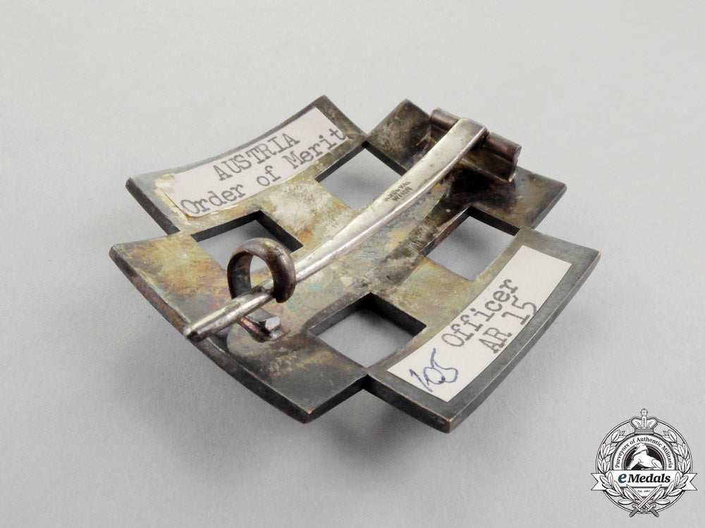 austria._a1918-1933_issue_republic_order_of_merit_officer_cross_by_r._souval_p_152_1