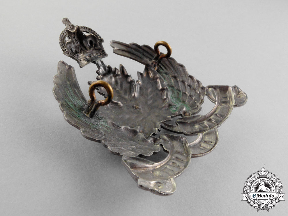 canada._an_early1920'_s_canadian_air_force(_caf)_field_service_cap_badge_p_268_2_1