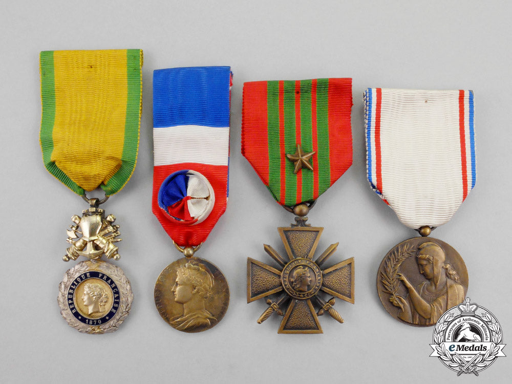 france._four_awards&_decorations_p_486_1