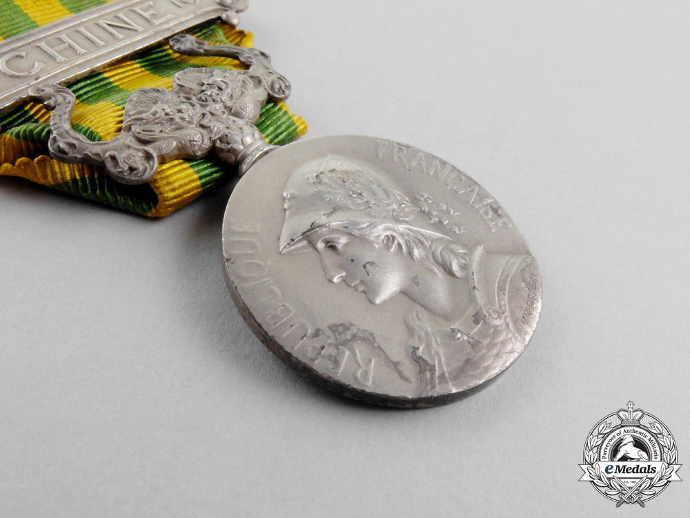 france._a_china_medal1900-1901_p_493_1