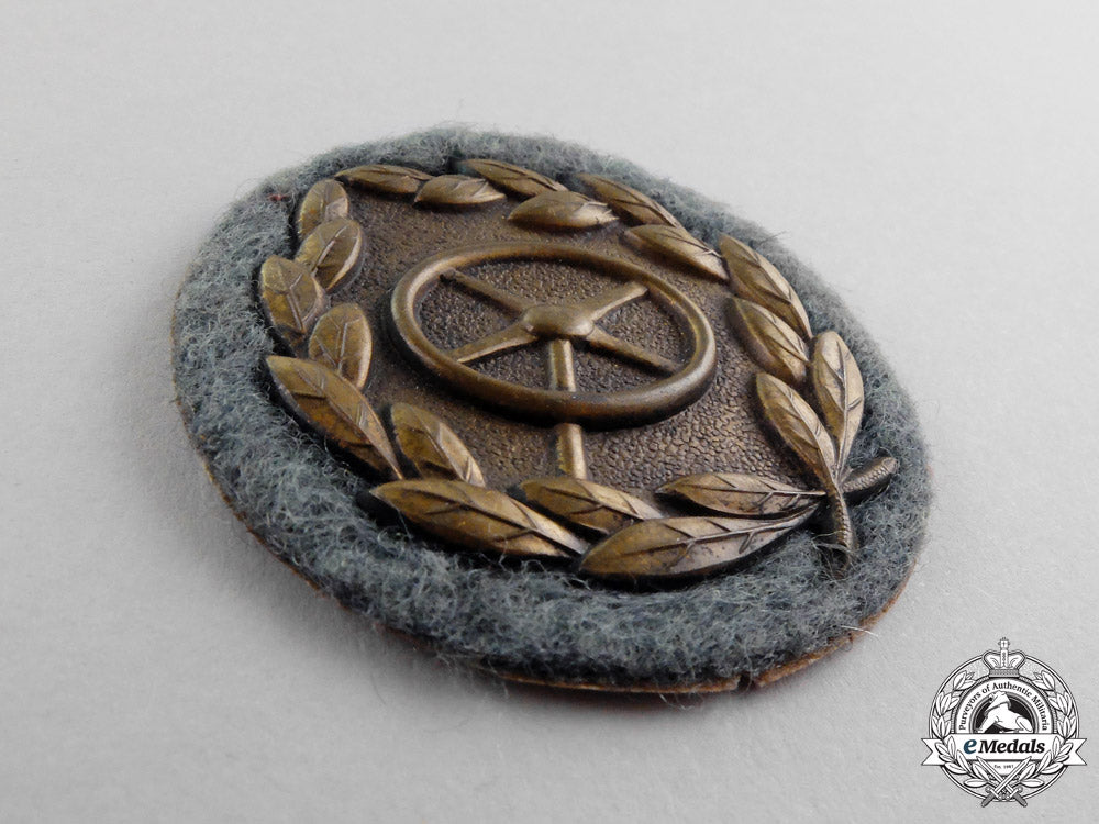 a_mint_bronze_grade_wehrmacht_heer(_army)_driver’s_proficiency_badge_p_983_1