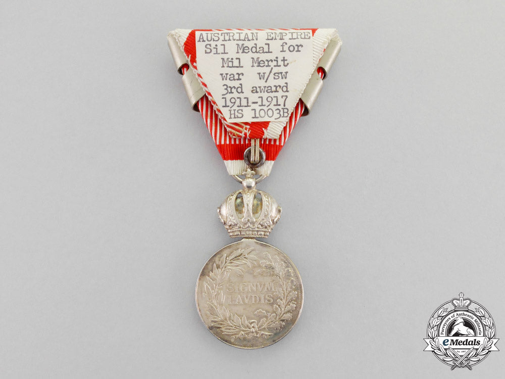 austria,_imperial._a_silver_military_merit_medal,3_rd_time_awarded,_with_wartime_ribbon_and_swords_q_128_1