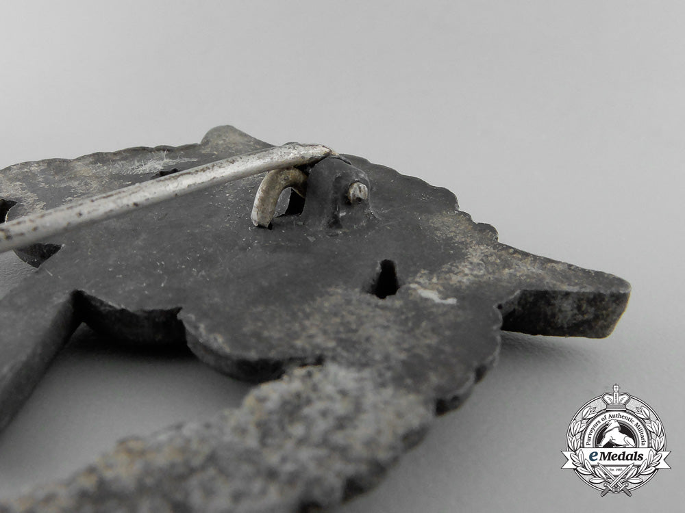 a_luftwaffe_ground_assault_badge_q_528