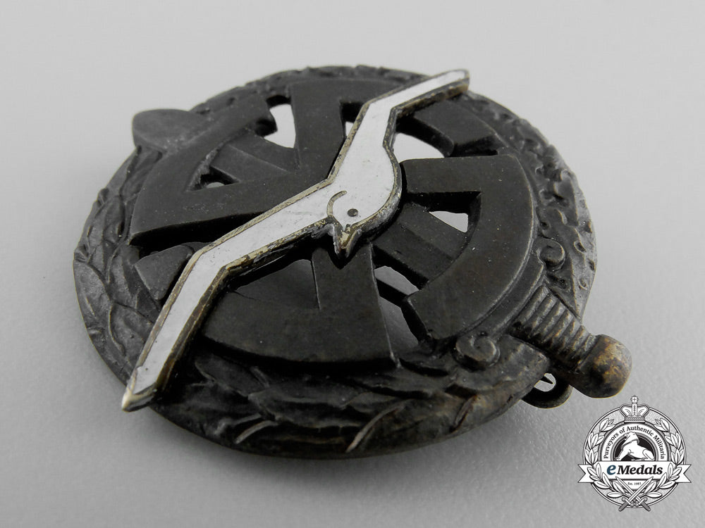 hungary,_regency._a_rare_second_war_hungarian_glider's_badge_r_505