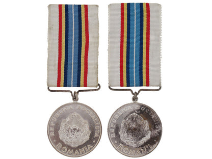 two_achievement_medals_ro430