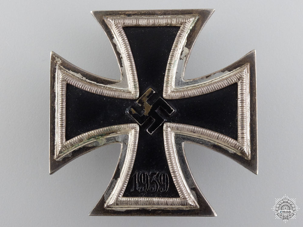 an_iron_cross_first_class1939_with_case_s0059023_copy