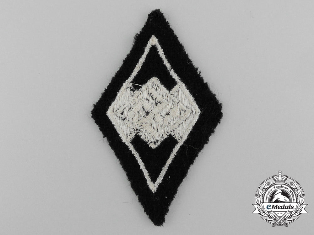 an_ss_sleeve_insignia_of_the_former_hj_members_s0263029