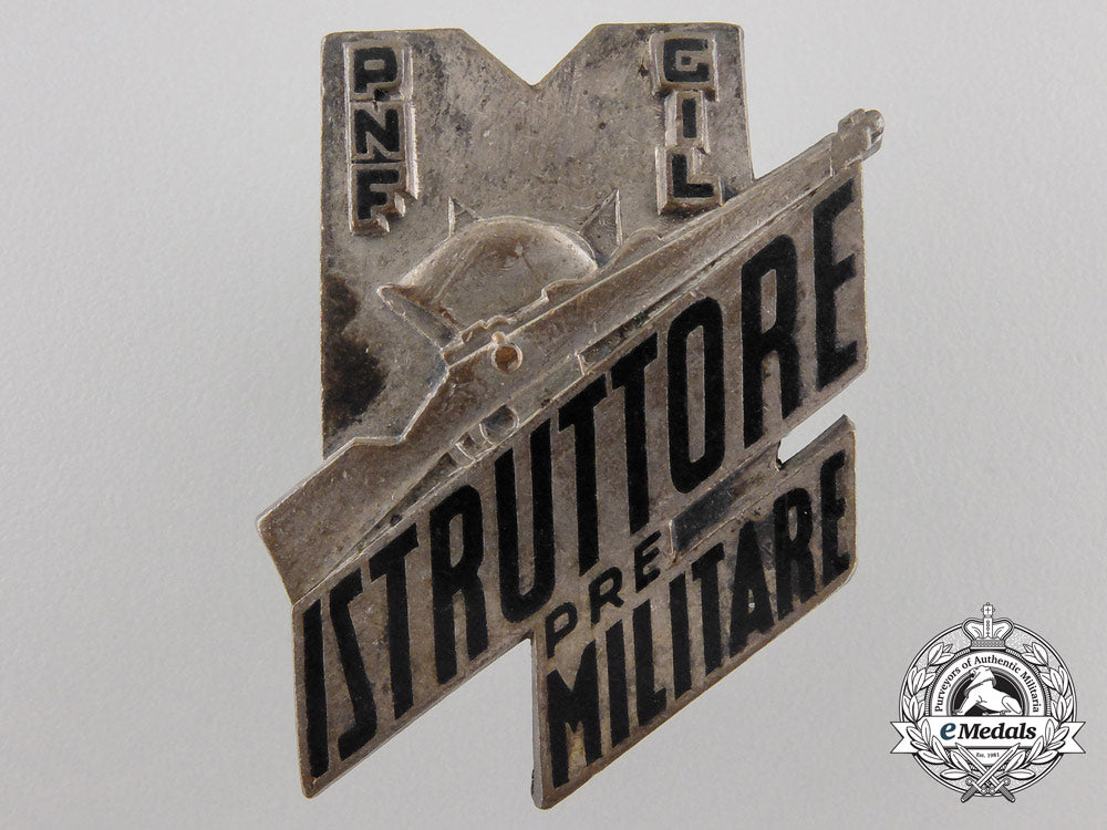 italy,_fascist_state._a_youth_military_instructors_badge,_c.1941_s0317688