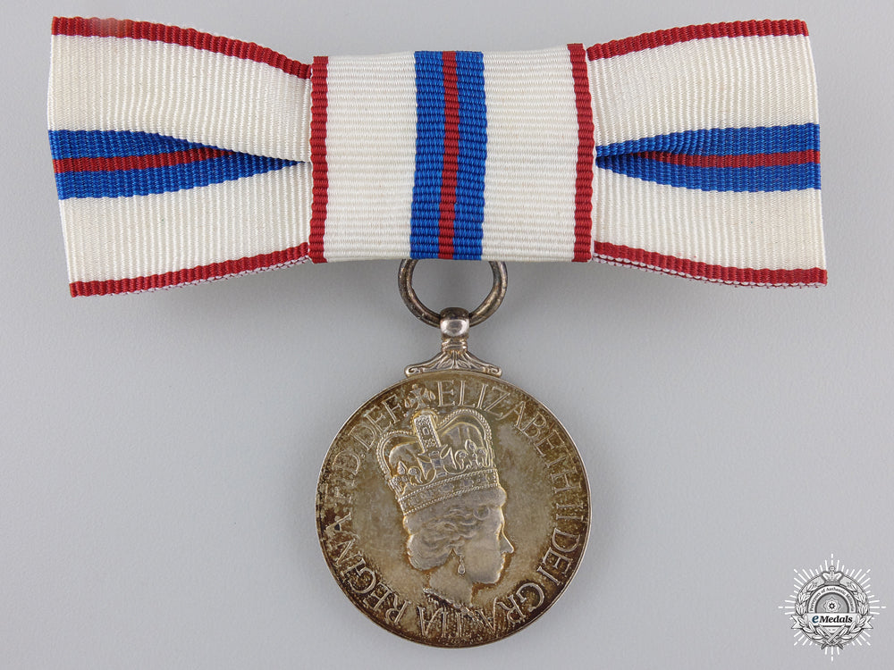 a_queen_elizabeth_ii's_silver_jubilee_medal1952-1977;_ladies_s0395116__2_