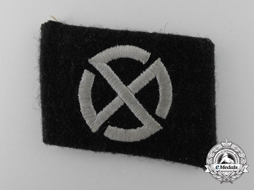 germany._a_collar_tab_of_the11_th_panzer_grenadier_division_nordland_s0643417