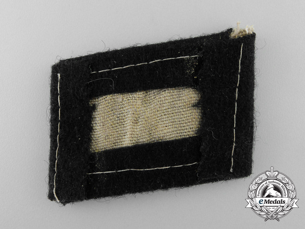 germany._a_collar_tab_of_the11_th_panzer_grenadier_division_nordland_s0653418