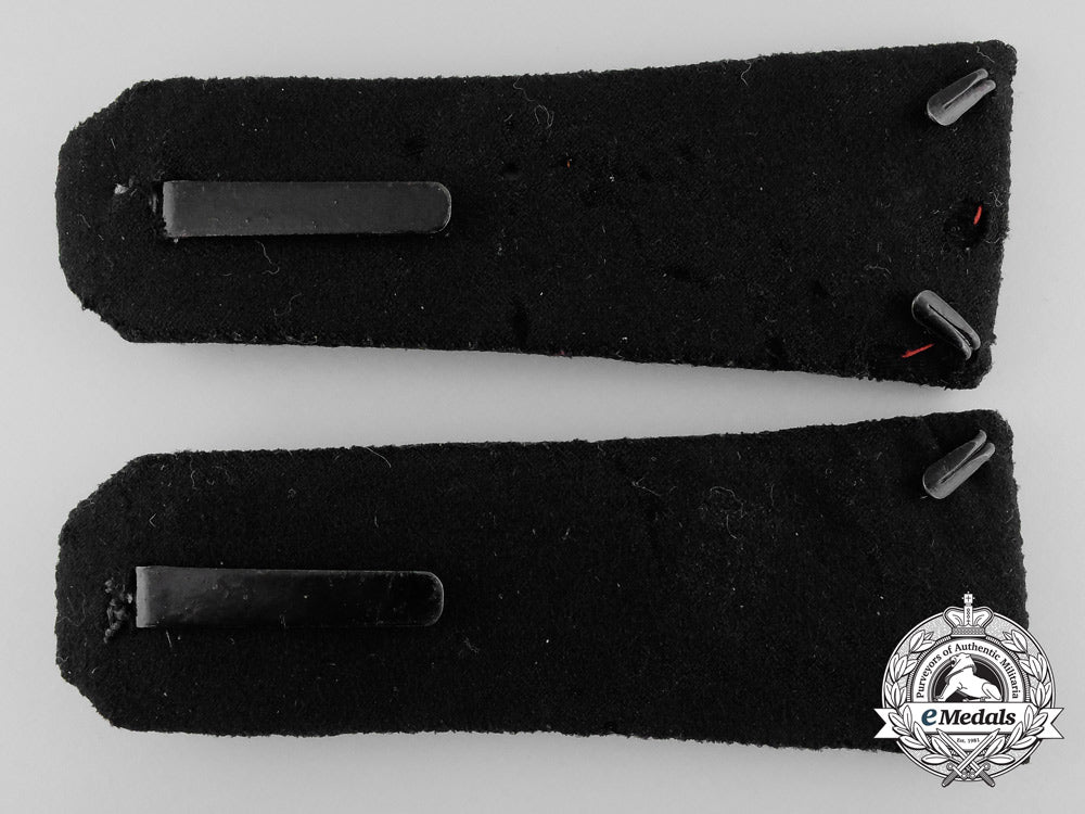 a_pair_of_french_foreign_legion_officer's_shoulder_boards_s0918467
