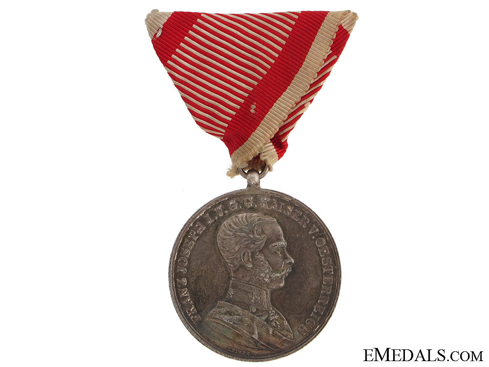 silver_bravery_medal_first_class_silver_bravery_m_513f5db4132f5