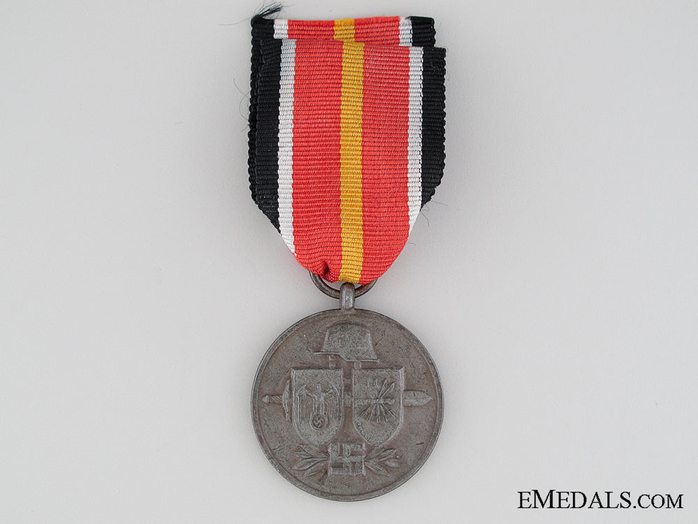 spanish_blue_division_commemorative_medal_spanish_blue_div_52efe7b88b735