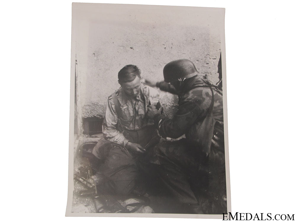 superb_fallschirmjäger_photo–_drvar,_bihac1944_superb_fallschir_51100d1295a1c