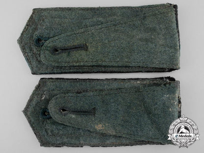 an_early_pair_of_german_army_infantry_shoulder_straps;_unteroffizier124_th_regiment_t_440