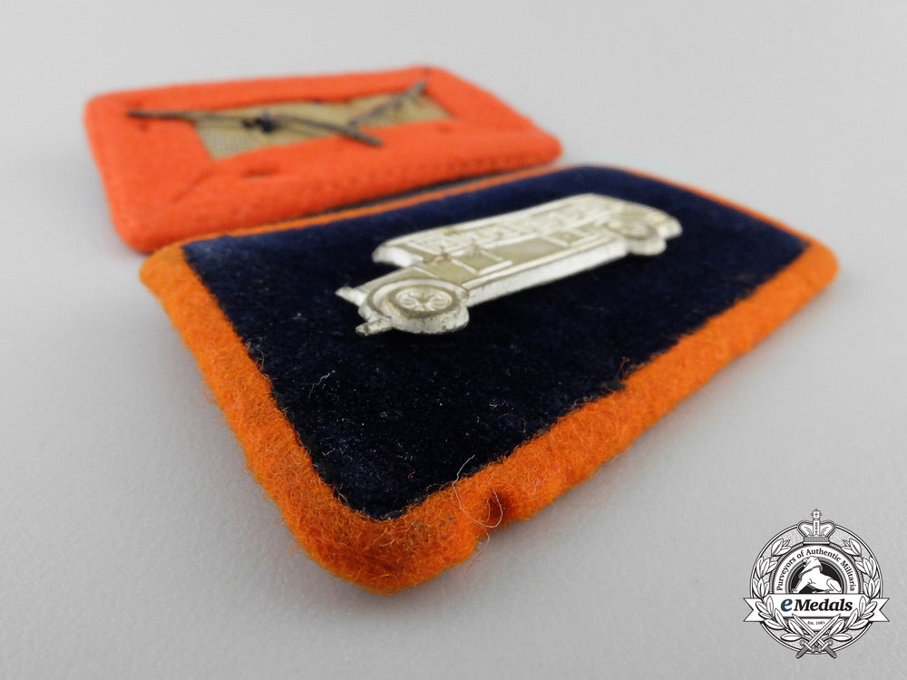 a_set_of_german_street_car_operator_collar_tabs_t_927