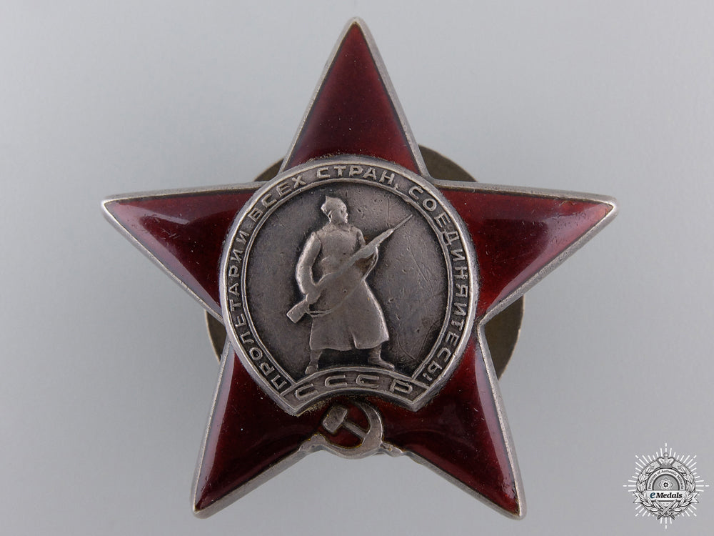 the_order_of_the_red_star;_type_ii_by_monetny_dvor_the_order_of_the_54d25b36d9cfa