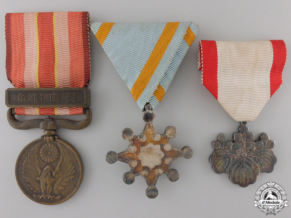 three_japanese_campaign_medals_and_awards_three_japanese_c_558053e1dd102