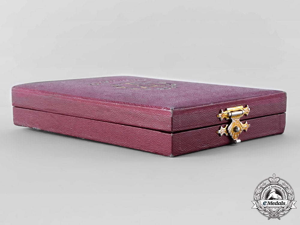 serbia,_kingdom._a_queen_draga_medal,_i_class_gold_grade_tray107_7_lo_133