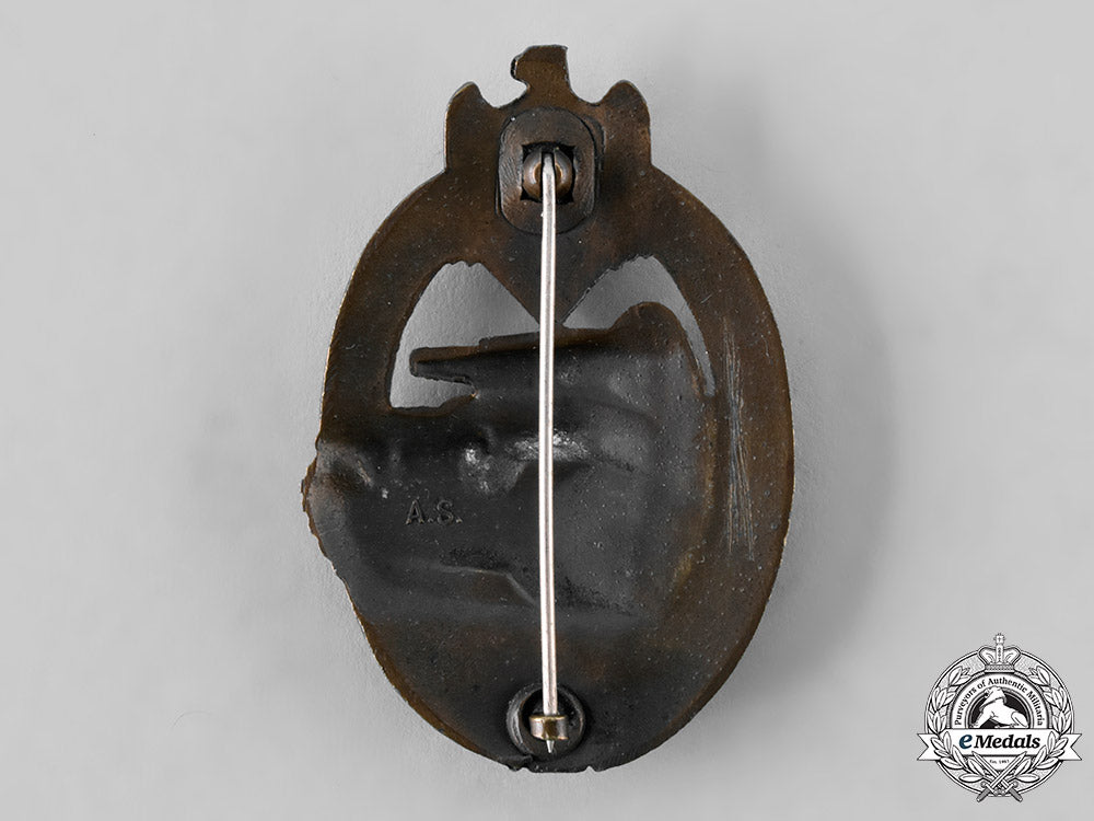 germany,_wehrmacht._a_panzer_assault_badge,_bronze_grade,_by_adolf_scholze_tray3_1_lo_009
