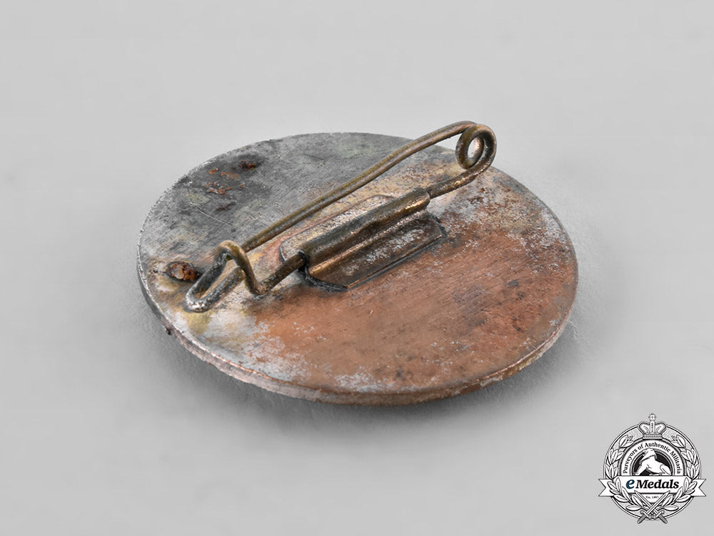 germany,_nsv._a_national_socialist_people’s_welfare(_nsv)_sisterhood_membership_brooch_tray514_lo_014