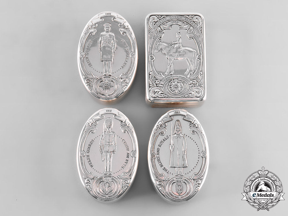 united_kingdom._a_lot_of_eight_silver_regimental_snuff_boxes_tst_956_lo_008