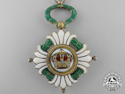 a1929-1941_order_of_the_yugoslavian_crown;3_rd_class_commander_with_case_u_040