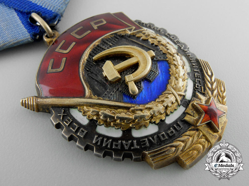 a_soviet_order_of_the_red_banner_of_labour_u_056