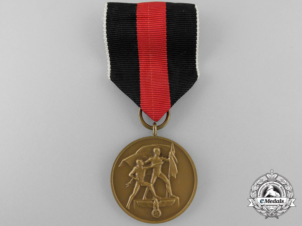 a_german_oktober1938_commemorative_medal_in_case_of_issue_u_257