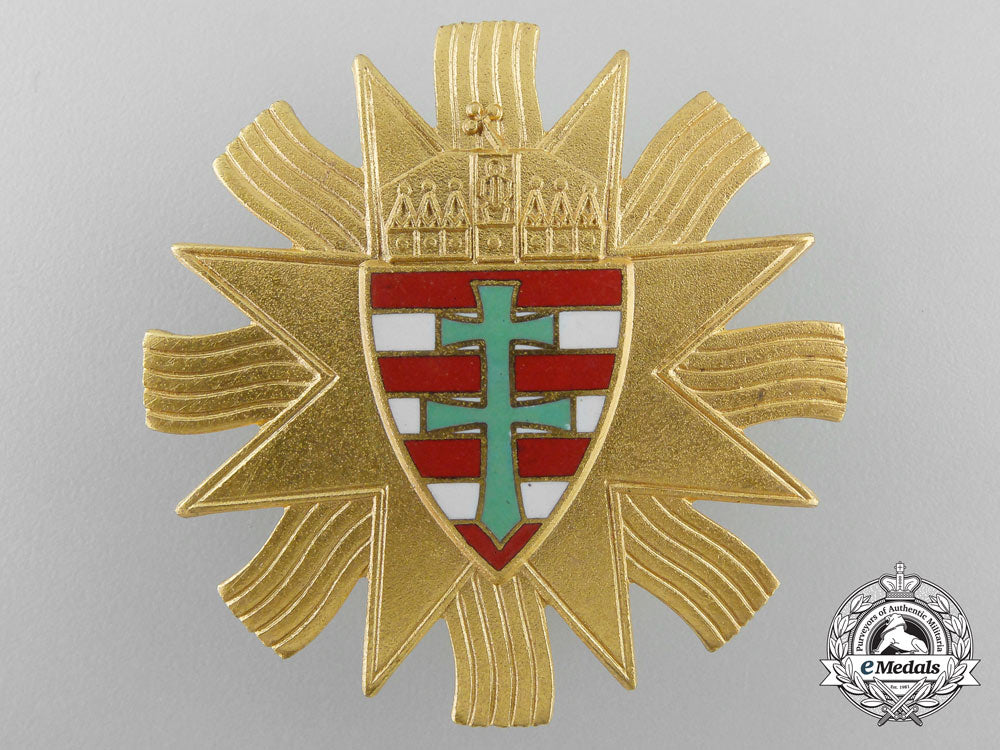 three_post1945_hungarian_awards_u_274