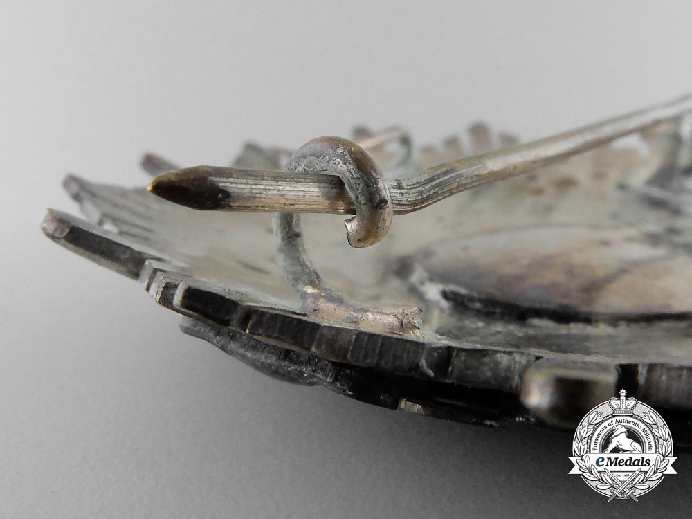 a_spanish_franco_period_order_of_justice;_breast_star_u_345