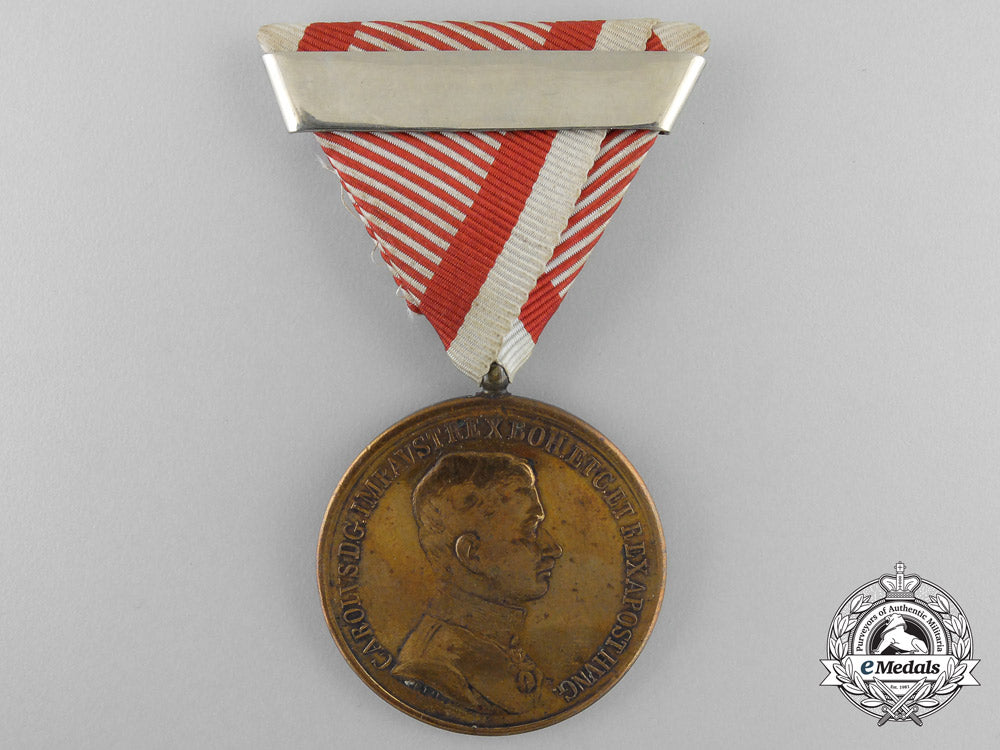 a_austrian_emperor_karl_golden_bravery_medal_u_507