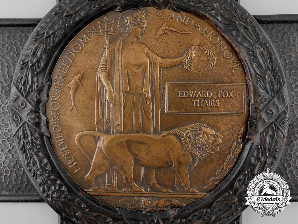 a_memorial_plaque&_cross_to_lieutenant_edward_f._thairs;_battle_of_amiens_u_586