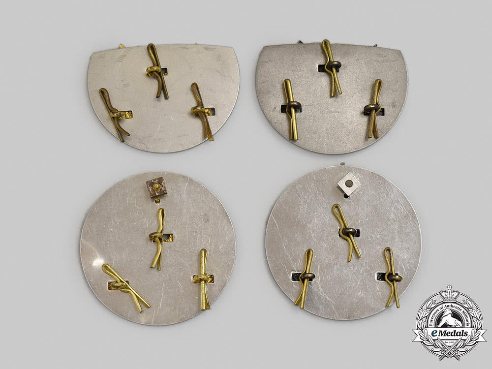 australia._four_second_war_royal_australian_air_force(_raaf)_wireless_operator_badges_unnamed_1__1