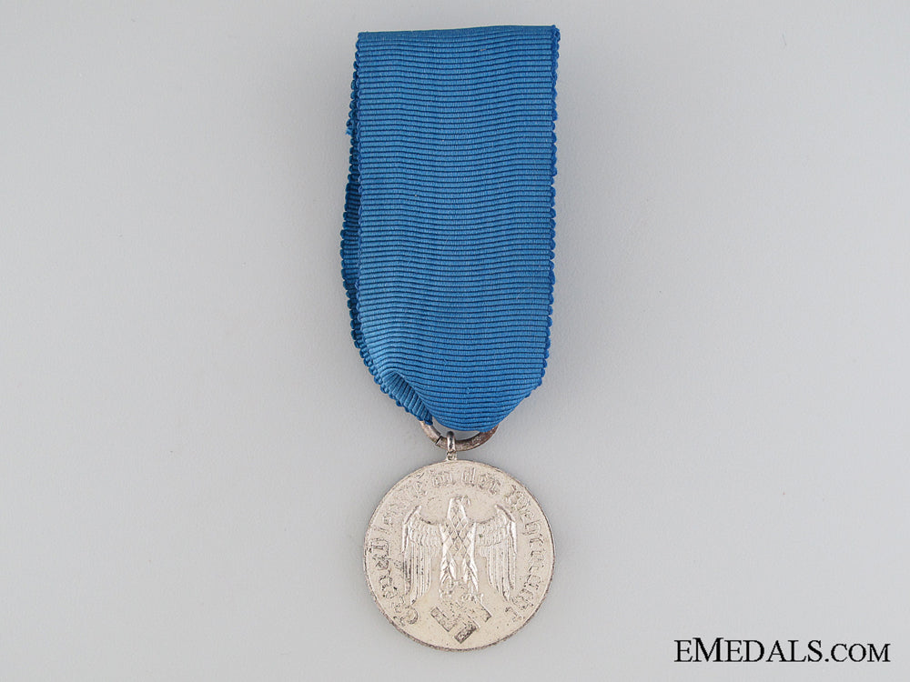wehrmacht_long_service_medal;4_th_class_for_four_years_service_wehrmacht_long_s_53397caf420a1