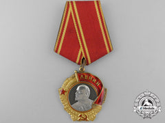 A Second War Period Soviet Order Of Lenin In Gold & Platinum