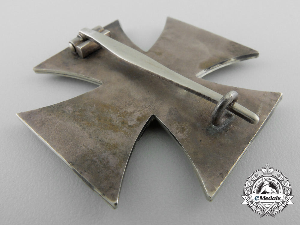 an_iron_cross_first_class1939_with_case_y_432