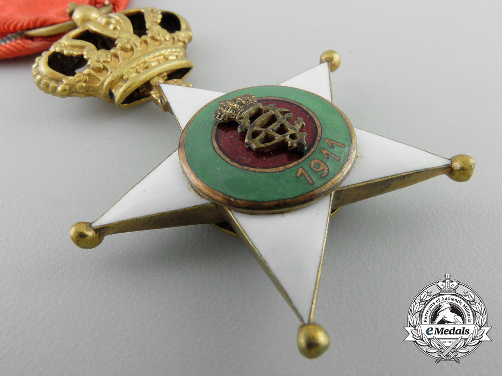 italy,_kingdom._a_colonial_merit_order,_officer_with_crown_y_795_1_1