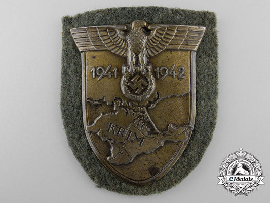 an_army_issued_krim_campaign_shield_y_953