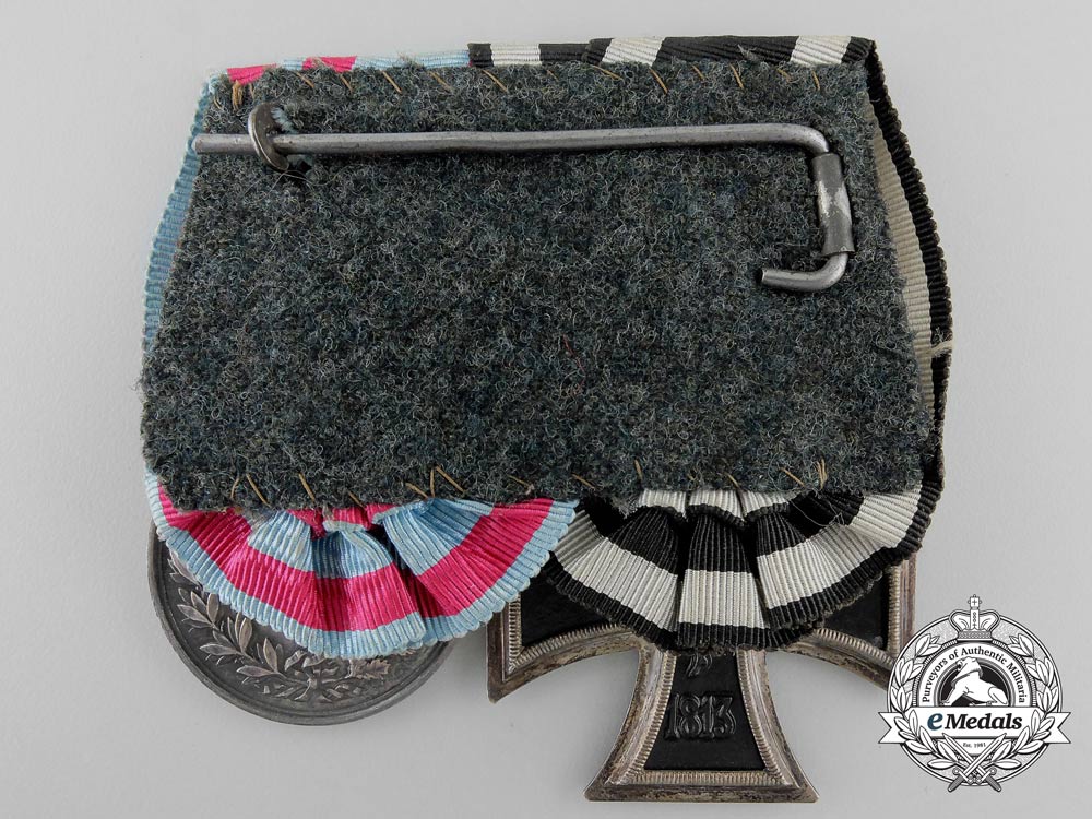 a_first_war_hessen_honour_decoration_pair_z_054