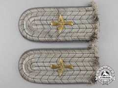 A Pair Of First War Officer's Fliegertruppe Shoulder Boards