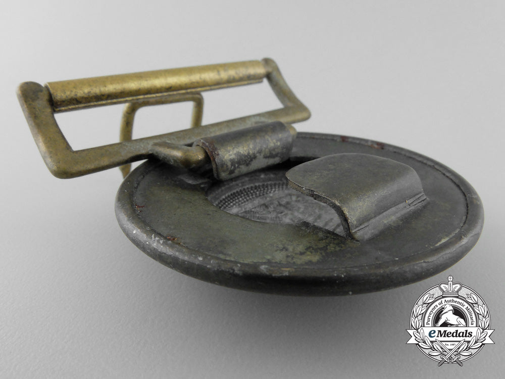 a_bavaria_fire_defence_service_officer's_belt_buckle_by_overhoff&_cie;_published_z_331