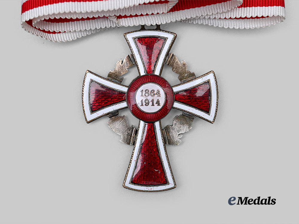 austria,_imperial._an_honour_decoration_of_the_red_cross,_i_class_cross_with_war_decoration_e_medals__e_u24878_5