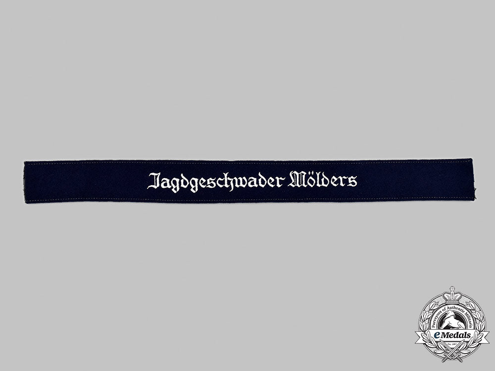 germany,_luftwaffe._a_mint_and_unissued_jagdgeschwader_mölders_cuff_title_00_m21_mnc7162_1_1