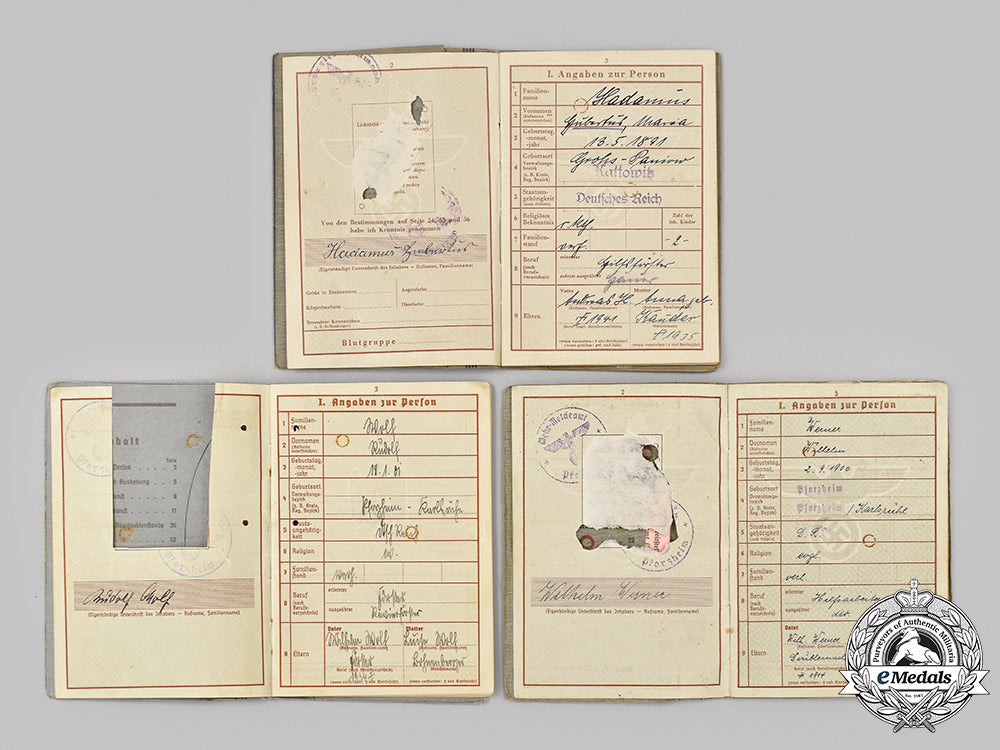 germany,_heer._a_lot_of_paper_documents_016_m21_mnc9175