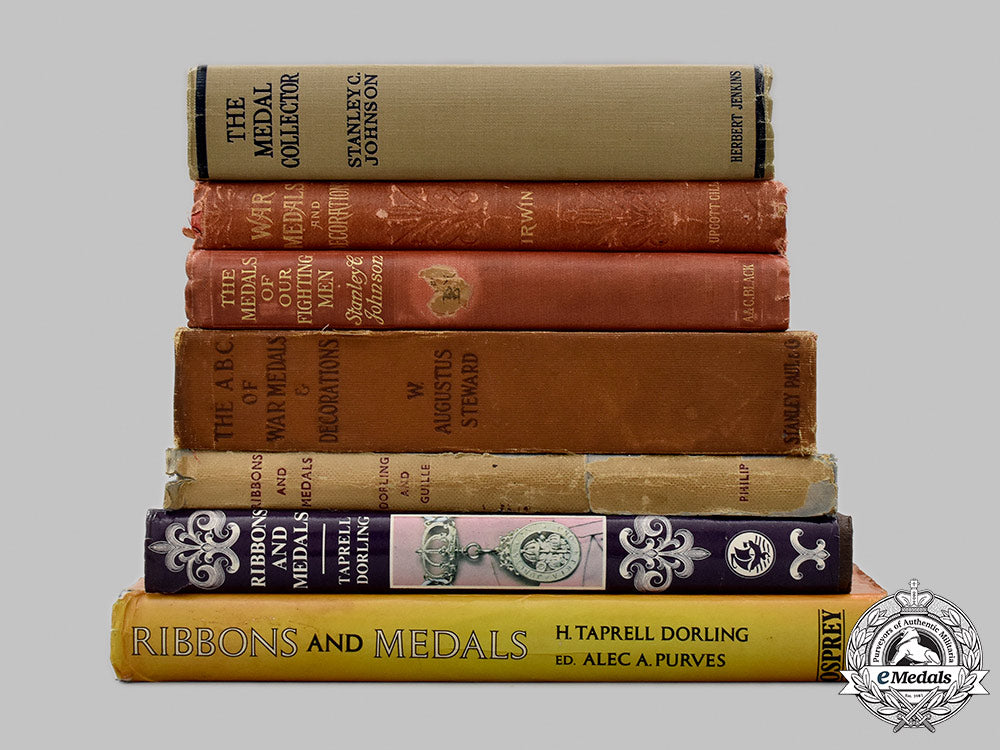 united_kingdom._seven_medals_and_ribbons_reference_books_01_m21_mnc8128
