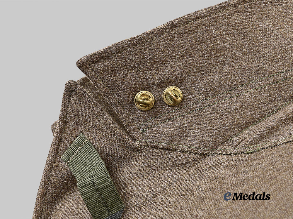 united_states._a_third_division_eisenhower_jacket_with_m1937_general_service_shirt_e_medals__w8599_22