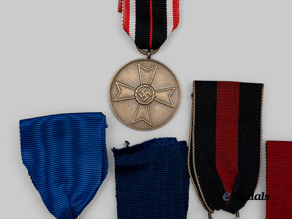 germany,_third_reich._a_mixed_lot_of_awards_for_military_and_civil_service_e_medals__g62819_5