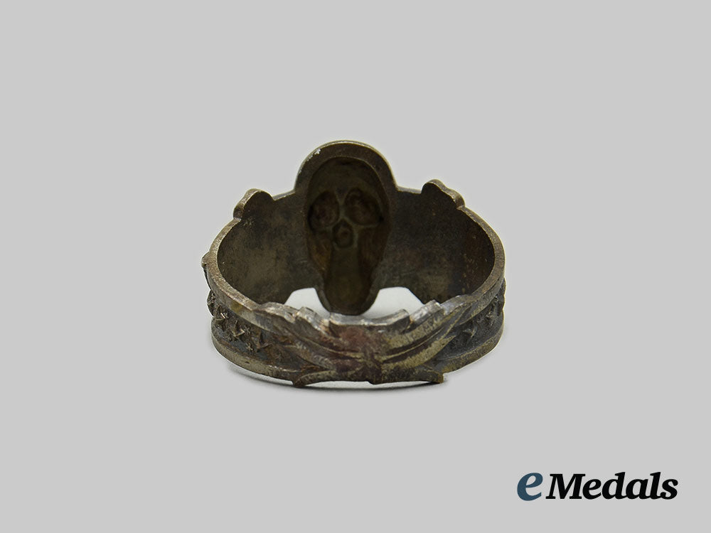 germany,_wehrmacht._a_commemorative_totenkopf_ring_022_ai1_9549